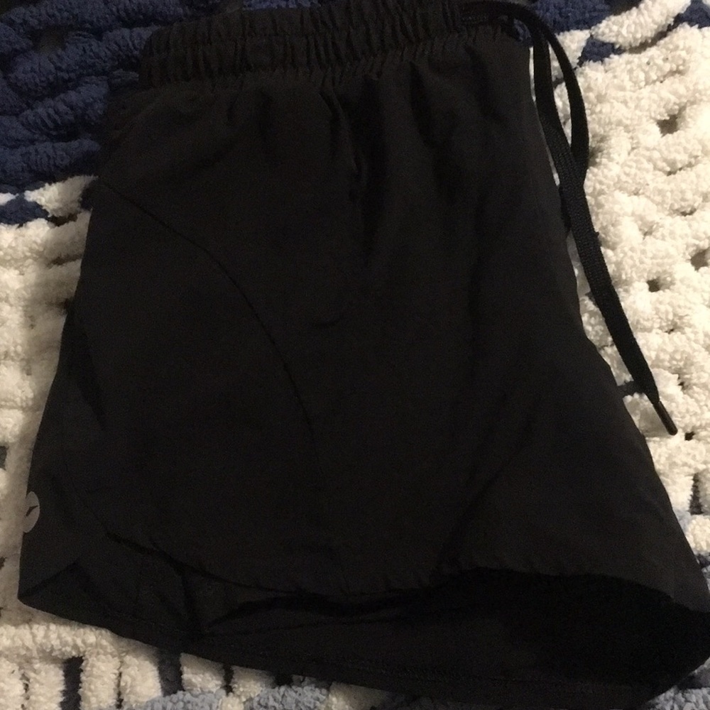Athletic shorts